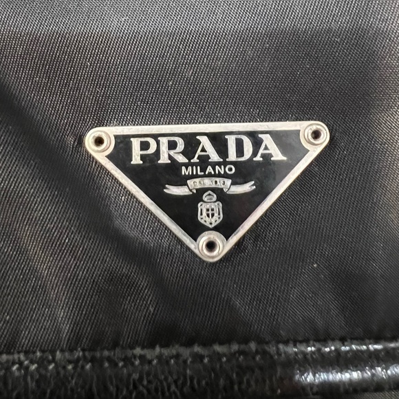 Prada Vela Small Shoulder Bag in Nero (black) - Authentic - Picture 3 of 10